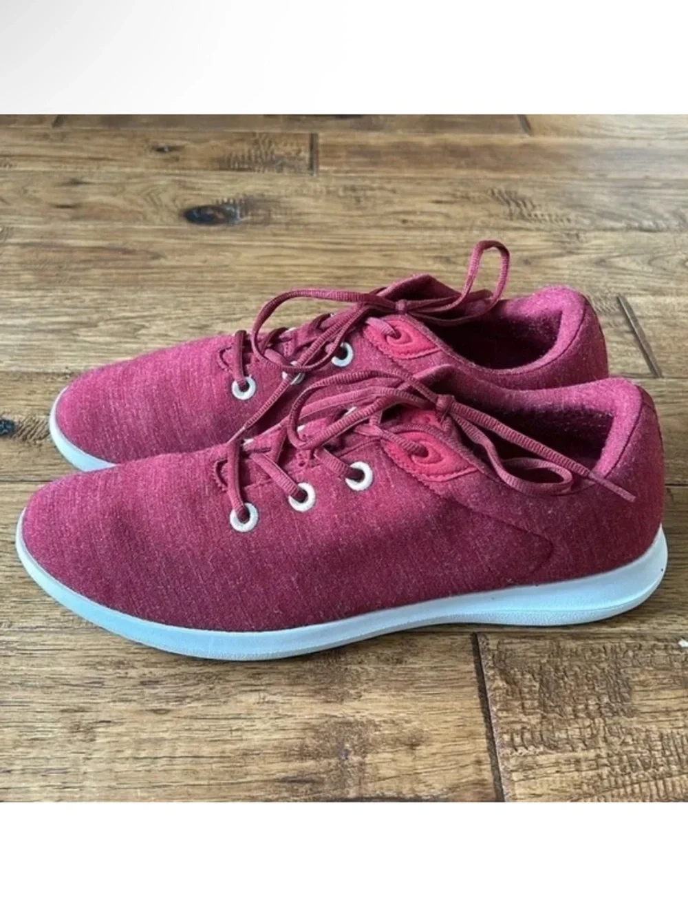 Merinos Lace Ups Merino Wool Sneakers Tuscan Red Womens Size 12